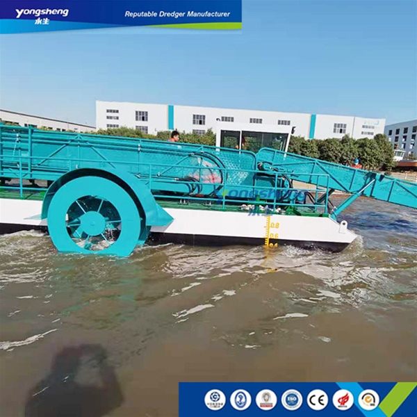  Water Plants Harvester In River And Lakes
