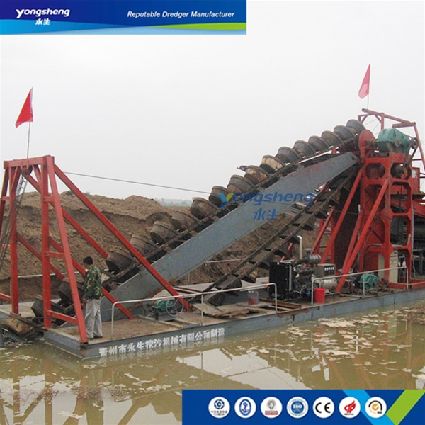 Chain  Bucket Dredger with a Production Capacity of 400 m³/h in Installation