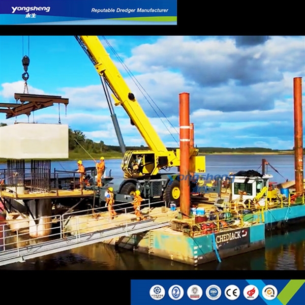 Excavator Transportation Barge Loading 110T