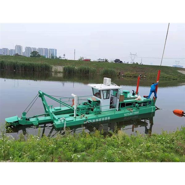 Jet Suction Dredger Delivers to Poland