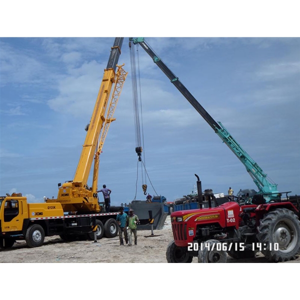 YS-CSD5522 Model Cutter Suction Dredger Dredging in Maldives for Land Reclamation River Dredging